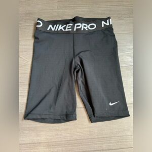 Short NIKE PRO size M